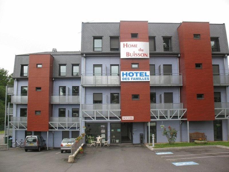 Home Du Buisson Hotel Des Familles Isle Bagian luar foto